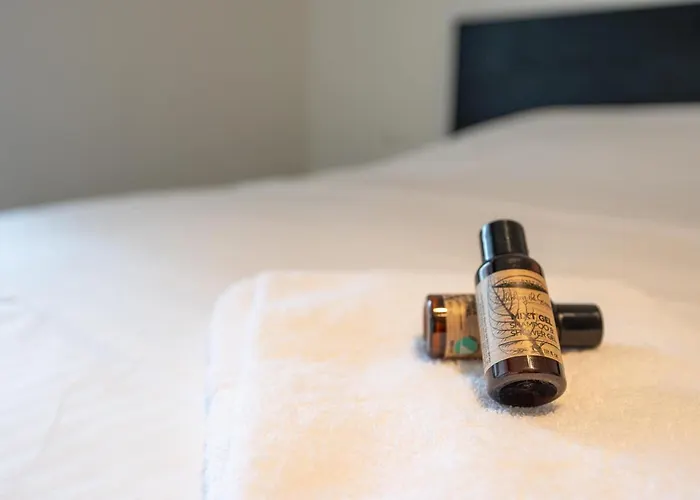 Amazing For 8 With Parking Space Apartment *