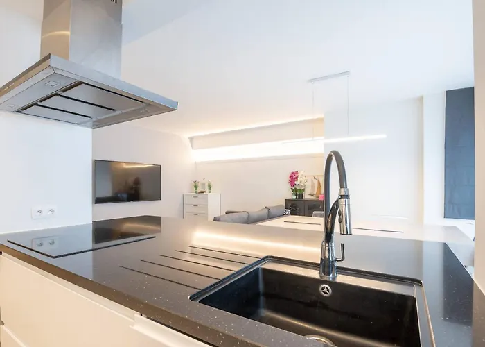 Amazing For 8 With Parking Space Appartement Oostende