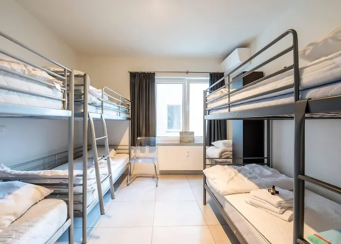 Amazing For 8 With Parking Space * Oostende