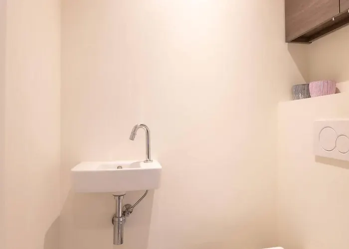 Amazing For 8 With Parking Space Διαμέρισμα *